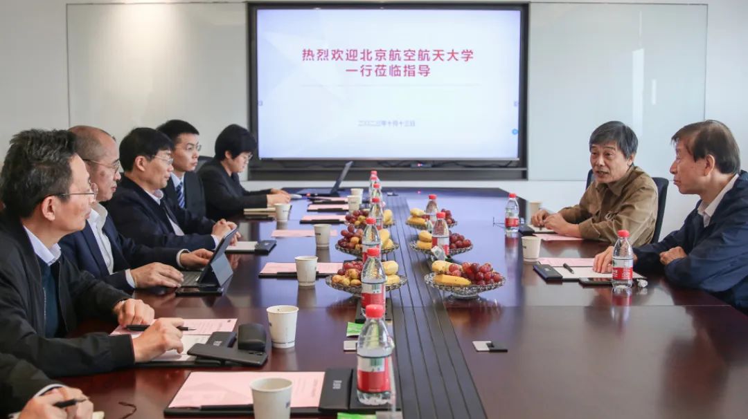 北京航空航天大學(xué)現(xiàn)代技術(shù)研究所所長(zhǎng)劉雪田、機(jī)械工程及自動(dòng)化學(xué)院教授王之櫟蒞臨蒲瑞公司調(diào)研指導(dǎo)